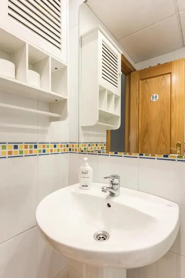 Lunaroom Center & Quiet Guesthouse Malaga